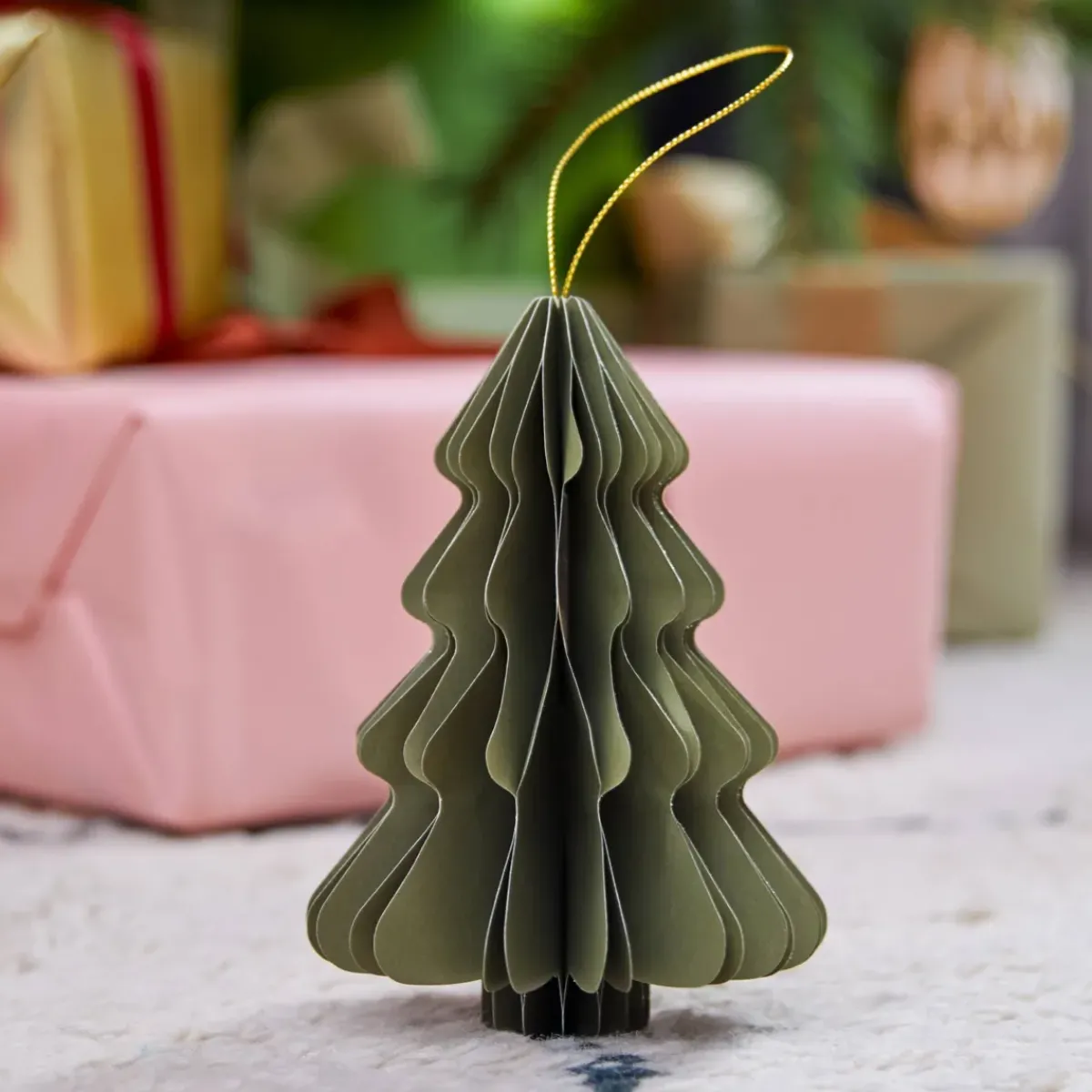 KAEMINGK Addobbi Natalizi|Decorazioni E Oggetti Natalizi-Albero di Natale di carta da appendere (H15 cm) Chiusura Magnetica Verde