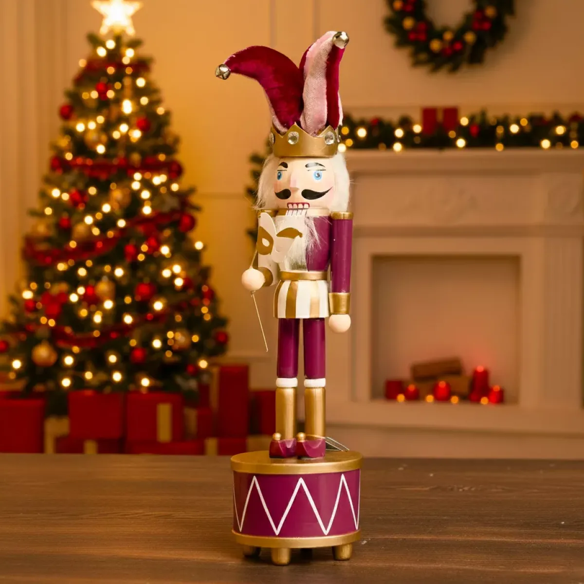 KAEMINGK Babbo Natale Animali E Personaggi-Carillon (H30 cm) Schiaccianoci Arlecchino Vino