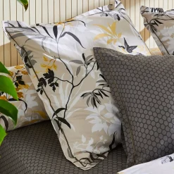 Federa cuscino letto quadrata in percalle di cotone (65 x 65 cm) Asia Beige