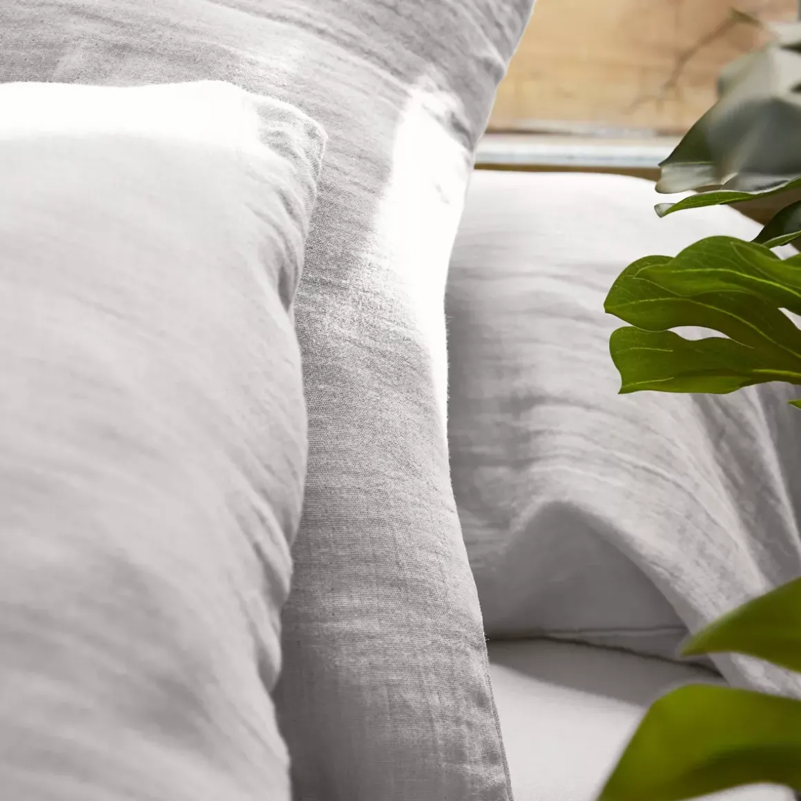 Fodera di cuscino quadrata in garza di cotone (80 x 80 cm) Gaia Grigio nuvola