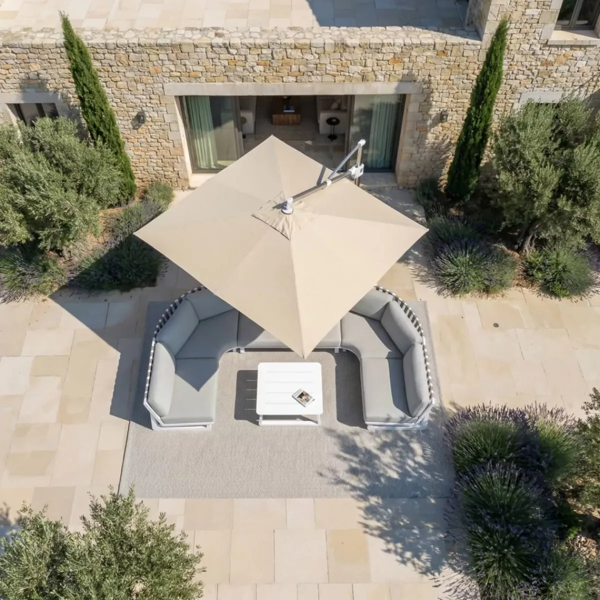 MOBELLIA Ombrelloni Da Giardino-Ombrellone decentrato quadrato in alluminio con base (3 x 3 m) Elyra Metallico lucido e Beige