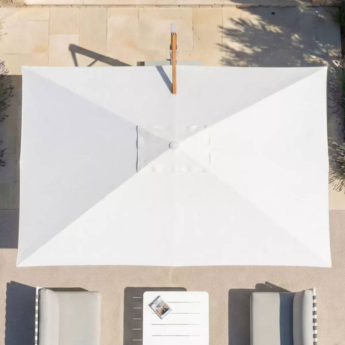 MOBELLIA Ombrelloni Da Giardino-Ombrellone decentrato rettangolare in alluminio con base (3 x 4 m) Elyra effetto legno e Bianco