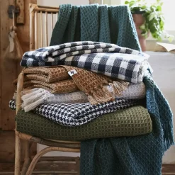 Plaid per divani in materiale riciclato (160 cm) Gabin Verde timo