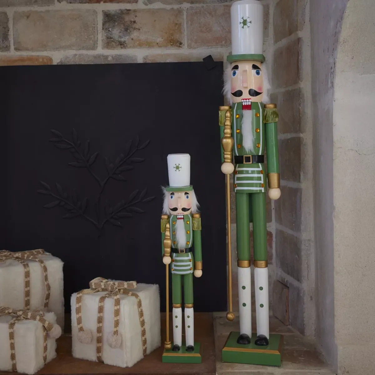 KAEMINGK Babbo Natale Animali E Personaggi-Soldatino Schiaccianoci in legno (H92 cm) Viktor