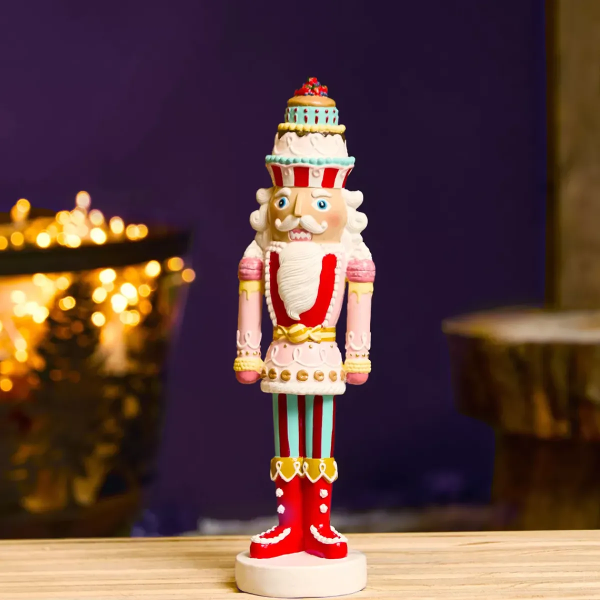 KAEMINGK Babbo Natale Animali E Personaggi-Soldato Schiaccianoci (H26 cm) Francis e le leccornie