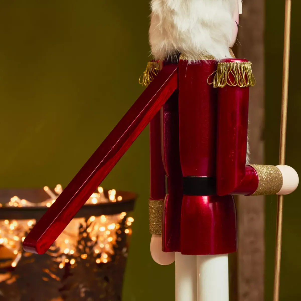KAEMINGK Babbo Natale Animali E Personaggi-Soldato Schiaccianoci in legno (H89 cm) Augustin il principe