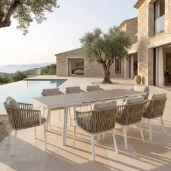 Tavolo da giardino estensibile automatico in alluminio 12 posti (240/300 x 96 cm) Amalfi Bianco e tortora