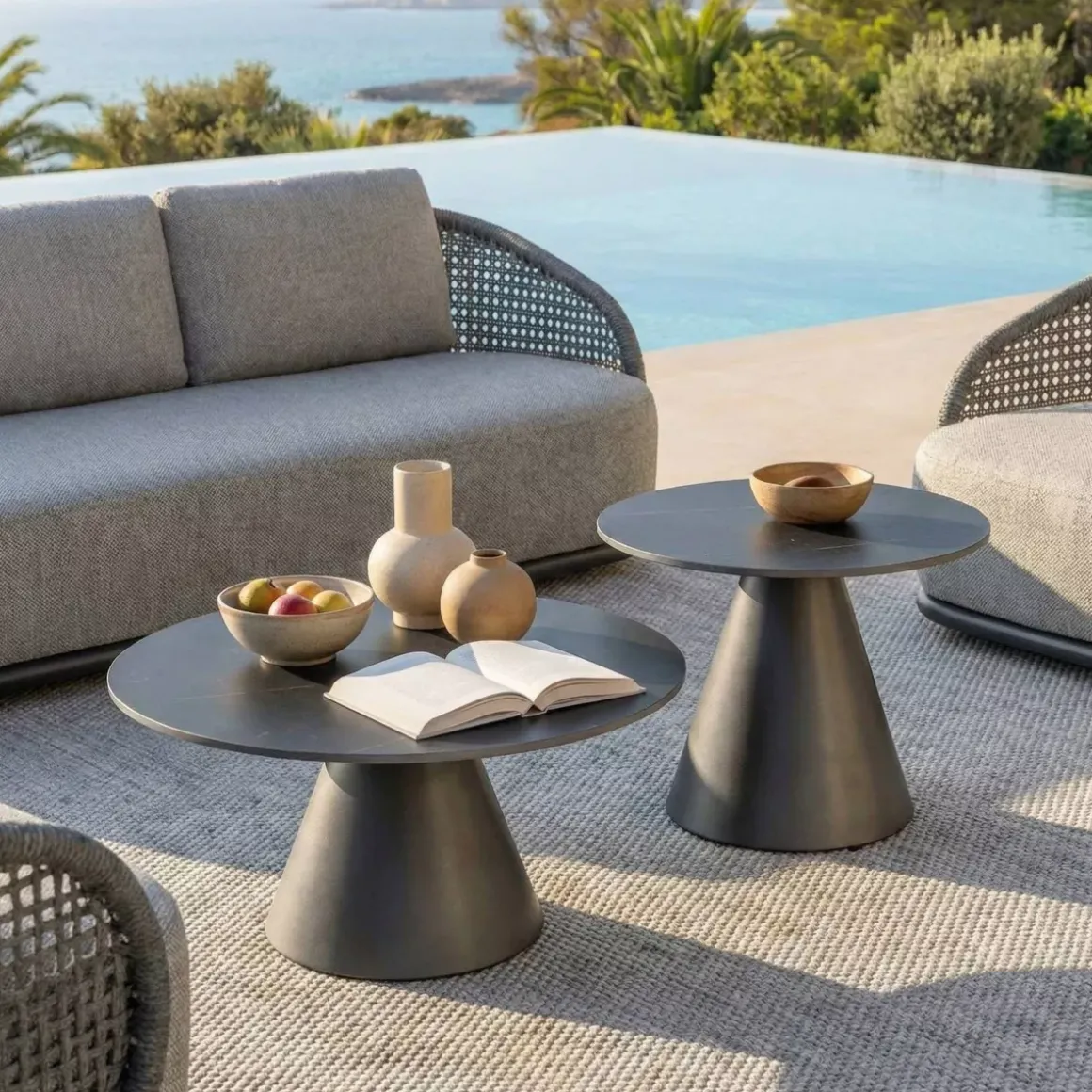 Tavolo da giardino rotondo in ceramica (D81 cm) Riviera Grigio antracite