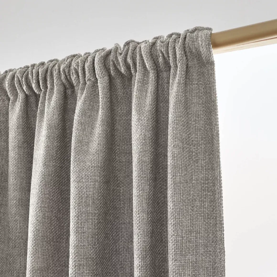 Tenda oscurante termica con passanti nascosti (140 x 240 cm) Alba Tortora